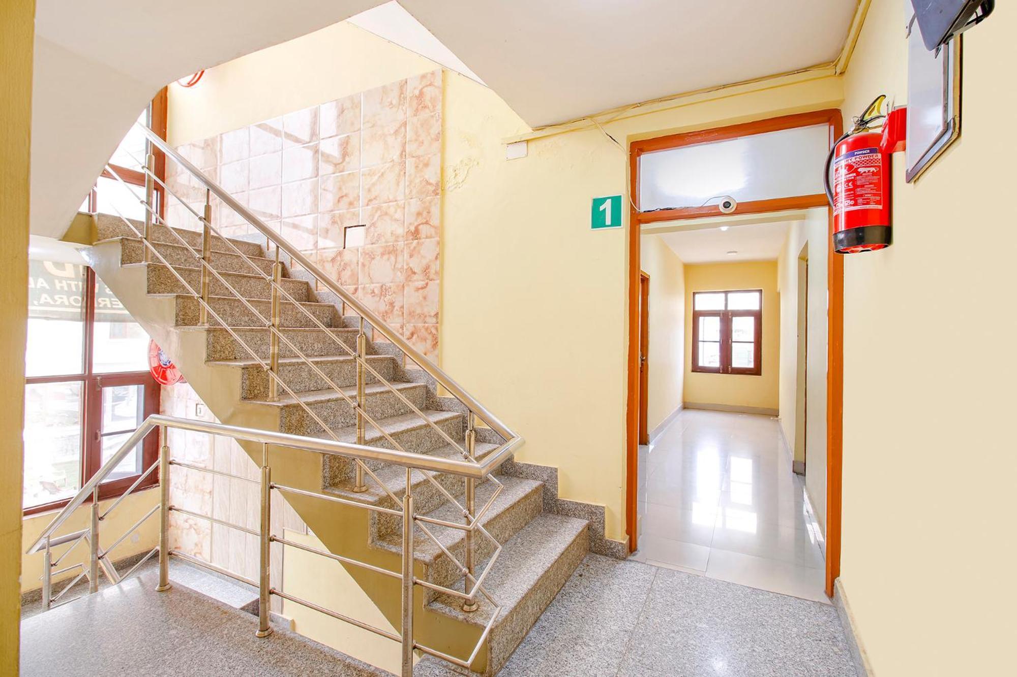Fabhotel Grand Comforts Haidarpur 외부 사진